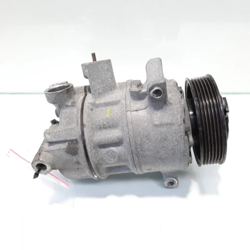 Compresor clima, cod 5N0820803, VW Golf 6 Cabriolet (517), 1.6 TDI, CAY (idi:482007) Popular