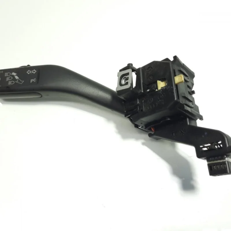 Preferatul clienților Maneta semnalizare si maneta tempomat, cod 1K0953513G, Skoda Octavia 2 Combi (1Z5) (idi:478755)