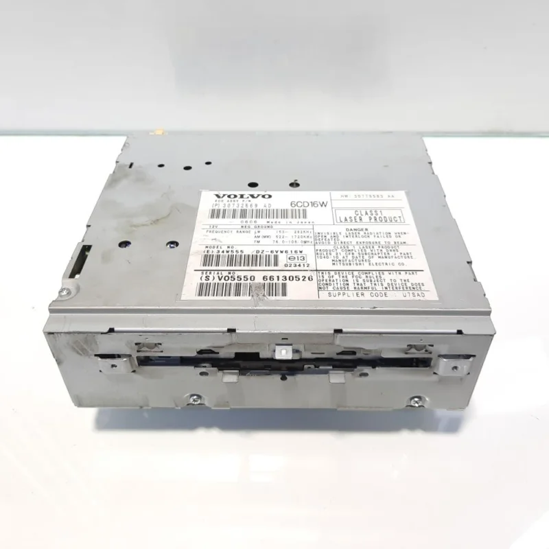 Livrare gratuită Radio CD, cod 30732669, Volvo V50 (id:478610)