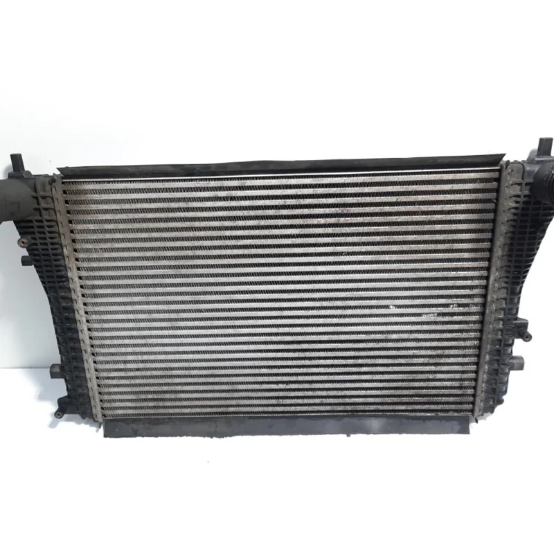Radiator intercooler, cod 3C0145805P, Skoda Superb II (3T4) 2.0 TDI, BKD (idi:474267) Livrare expres