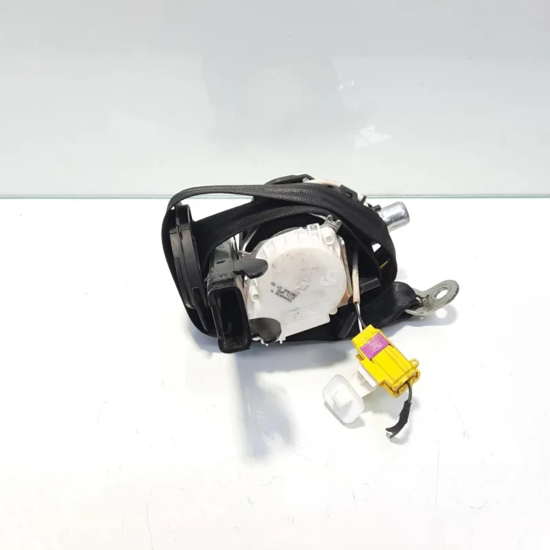 Centura dreapta fata cu capsa, cod 3C1857706F, Vw Passat Variant (3C5) (id:474431) Reducere extra