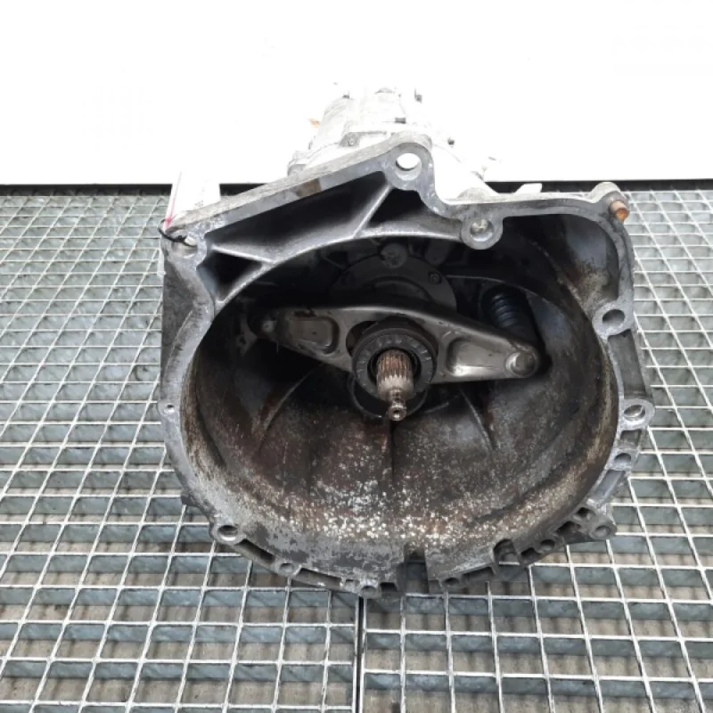 Cutie viteze manuala cu Start Stop, cod 1069401059, Bmw 5 (E60), 2.0 diesel, N47D20C, 6 vit man (idi:472869) Reduceri