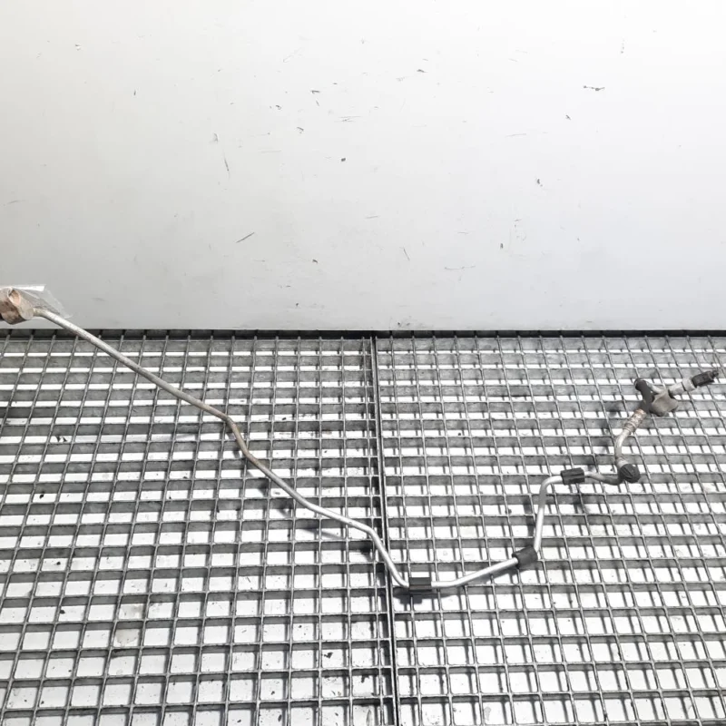 Ofertă exclusivă Conducta clima cu senzor, cod 1K0820741BD, VW Jetta 3 (1K2) 1.9 tdi, BLS (idi:455689)