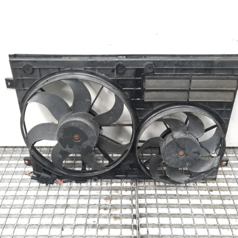 Preț promoțional Grup electroventilatoare, cod 1K0121207AQ, Vw Passat Variant (3C5) 2.0 tdi, BMR (id:457432)