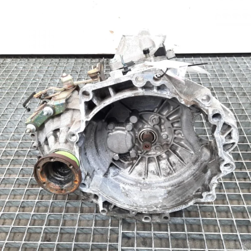 Preț promoțional Cutie viteza manuala, cod DUW, Vw Golf 4 (1J1), 1.4 benz, AXP, 5 vit man (pr:110747)