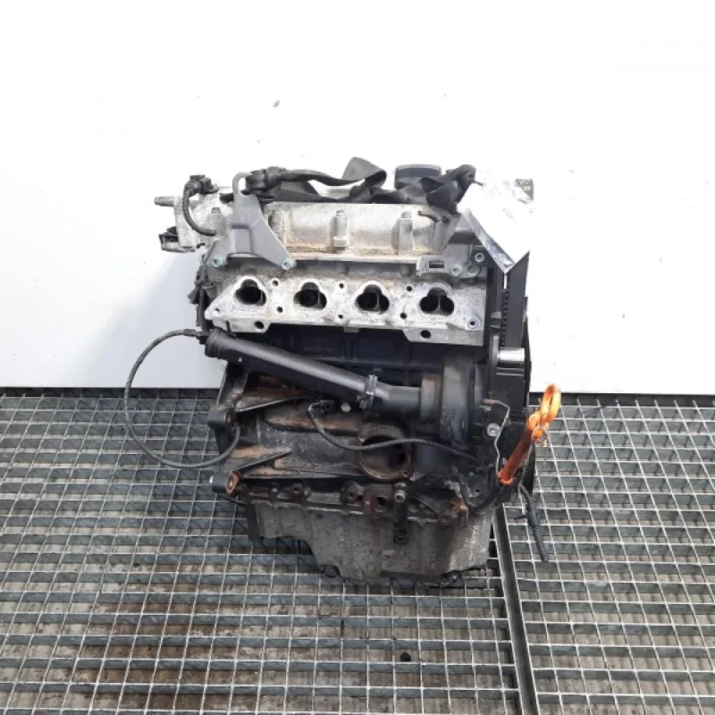 Transport gratuit Motor, cod AZD, VW Bora (1J2), 1.6 benz (pr:111745)