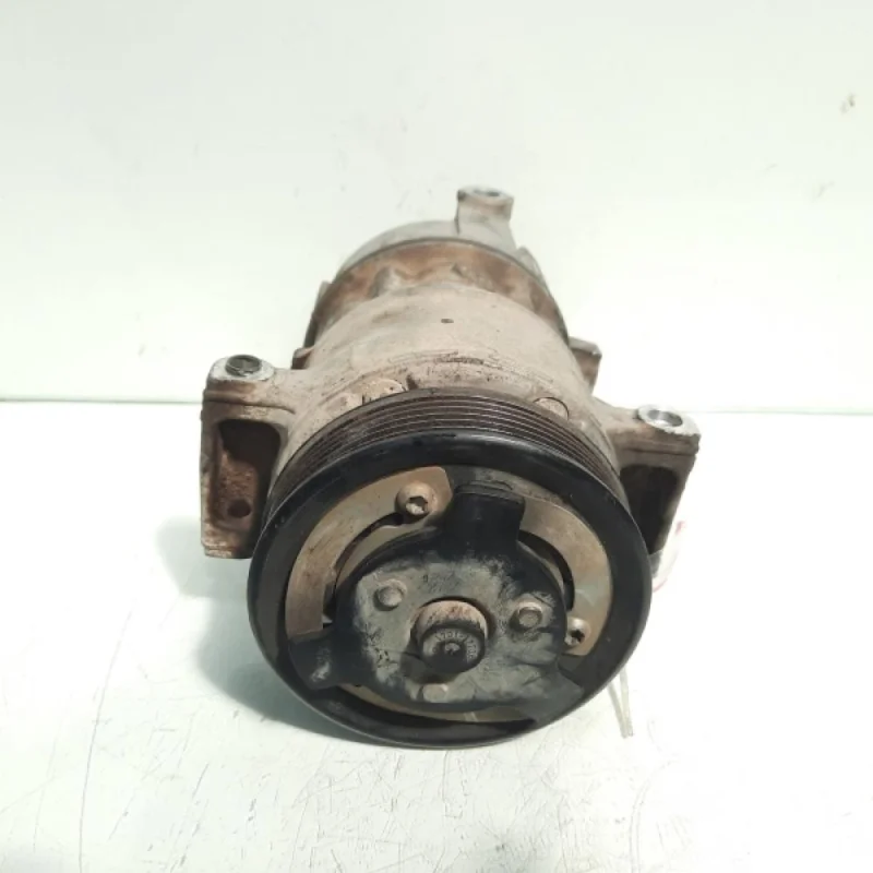 Compresor clima, cod 5N0820803, Vw Golf 5 Plus (5M1) 1.9 TDI, BLS (pr:110747) Livrare expres