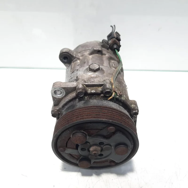 Livrare expres Compresor clima, cod 1J0820803K, Vw Golf 4 (1J1) 1.9 TDI, ALH (id:472052)