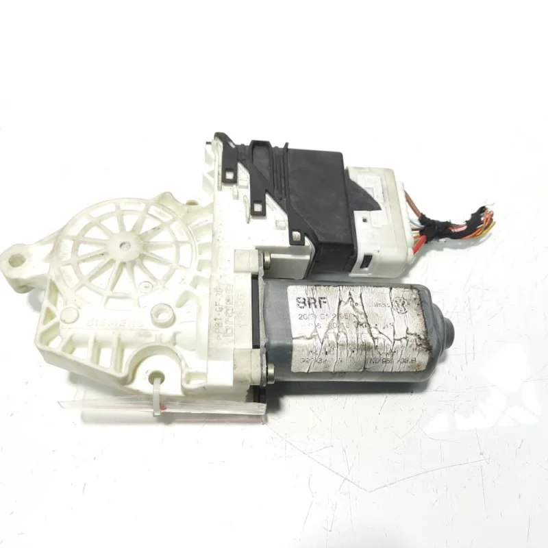 Ofertă de sezon Motoras macara stanga spate, cod 1K0959703B, Skoda Octavia 2 Combi (1Z5) (id:470017)