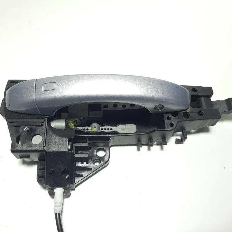 Preț promoțional Maner dreapta spate, cod 4H0837886, Audi A6 Avant (4G5, C7) (id:193748)