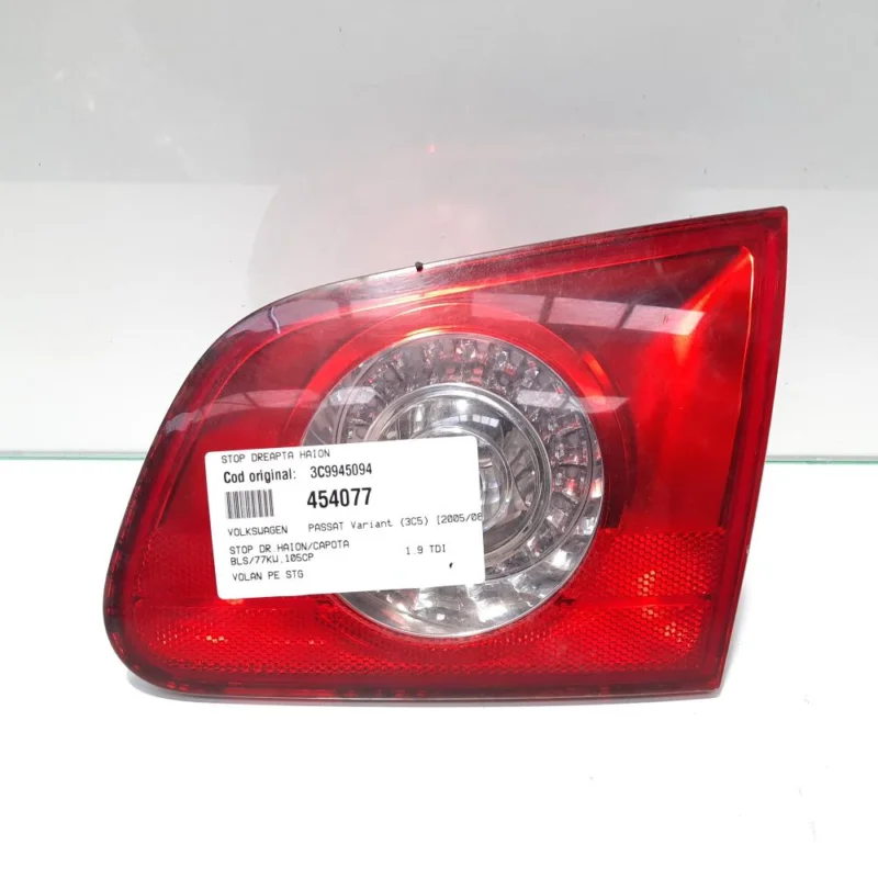 Stop dreapta haion, cod 3C9945094, Vw Passat Variant (3C5) (id:454077) Comandă acum