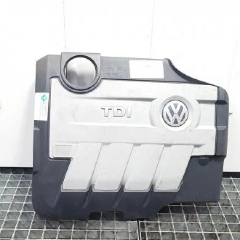 Capac motor, cod 03L103925AM, Vw Golf 5 Plus (5M1) 2.0 TDI, CBD (idi:378680) Ofertă specială