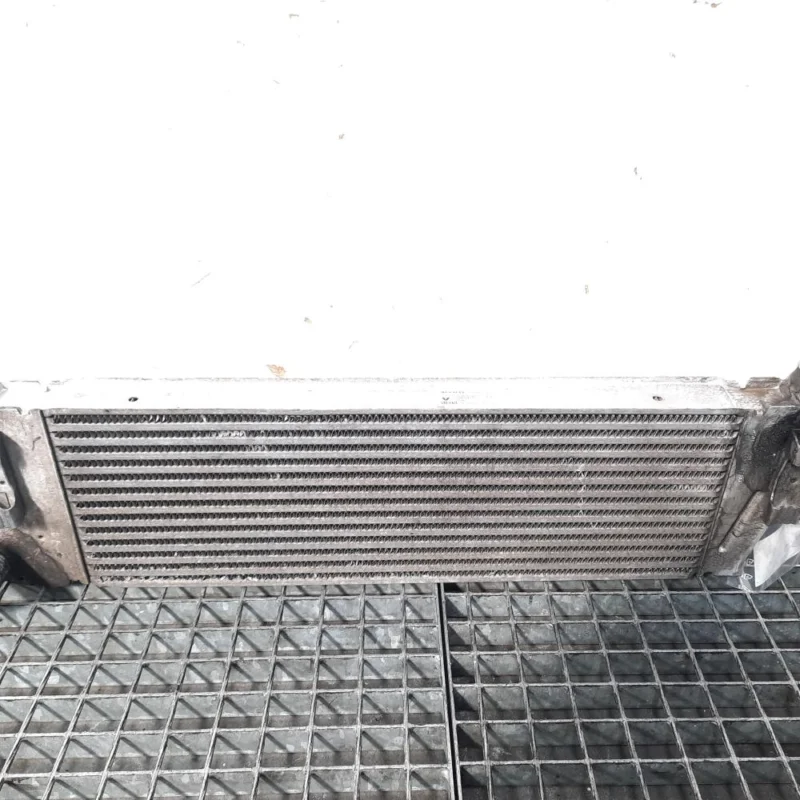 Radiator intercooler, cod 8200115540, Renault Megane 2 Coupe-Cabriolet , 1.5 DCI, K9K732(idi:465775) Reducere