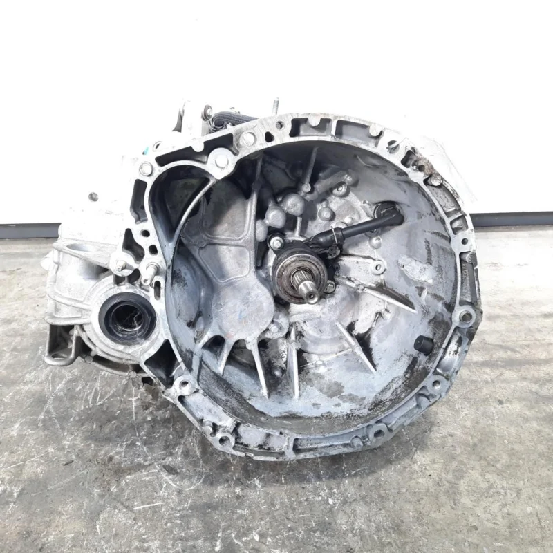 Cutie viteze manuala, cod 8200361232, Renault Megane 2, 1.9 DCI, F9Q752, 6 vit man (pr:110747) Doar azi