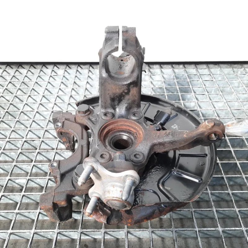 Livrare rapidă Fuzeta dreapta fata, Vw Golf 5 Plus (5M1) 1.6 fsi, BLF (id:465248)