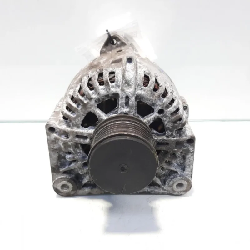 Reducere de preț Alternator 110A Valeo, cod 8200667608, Dacia Logan Express (FS) 1.5 DCI, K9K796 (id:462233)