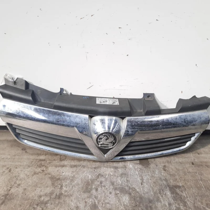 Grila bara fata centrala cromata, Opel Zafira B (A05) (id:462626) Nu rata