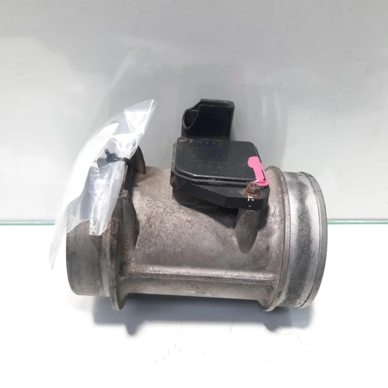 Vezi acum Debitmetru aer, cod 059906461D, Vw Passat (3B2) 2.5 tdi, AKN