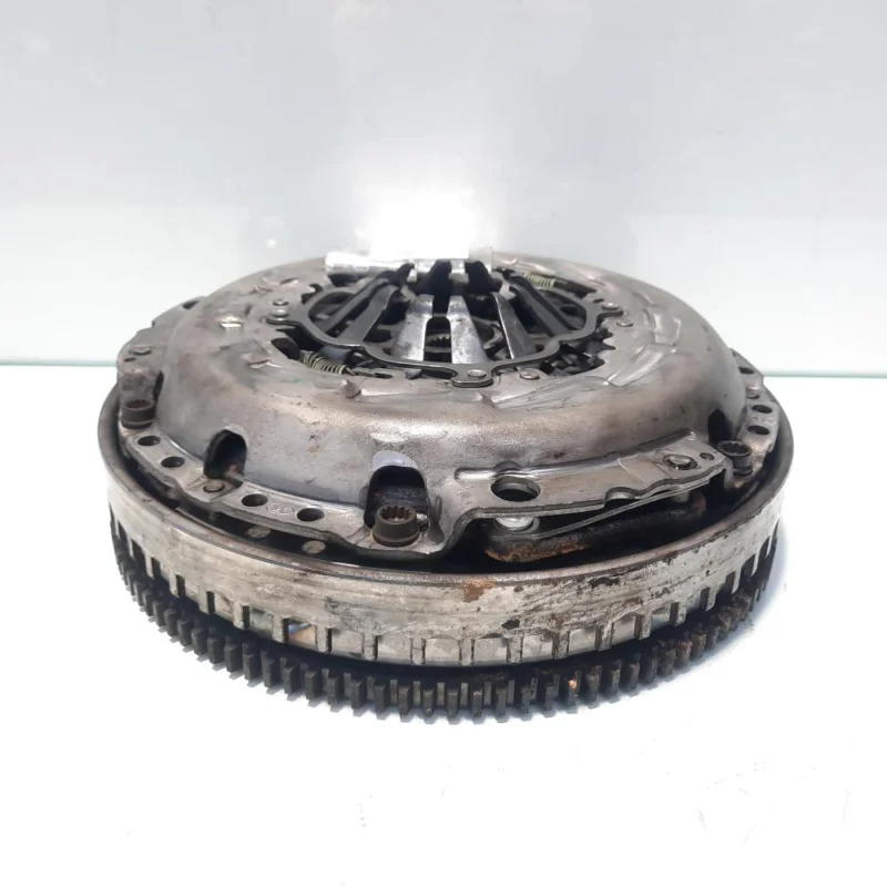 Cumpărături sigure Volanta masa dubla si placa presiune, Audi A6 (4F2, C6) 2.7 tdi, BPP, 6 viteze manual (id:462443)