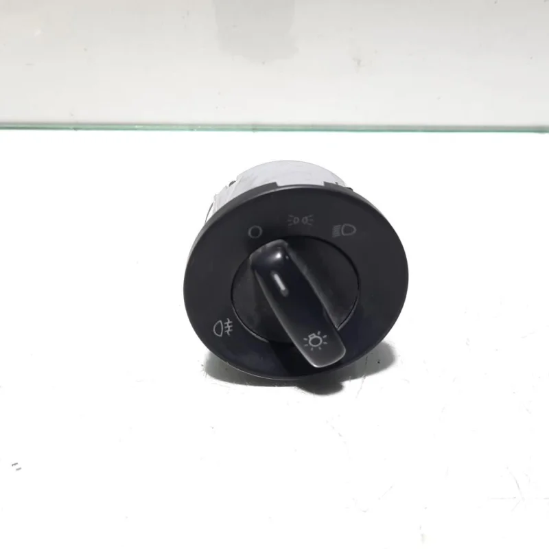 Cel mai vândut Bloc lumini, cod 1Z0941431F, Skoda Octavia 2 (1Z3) (id:461640)