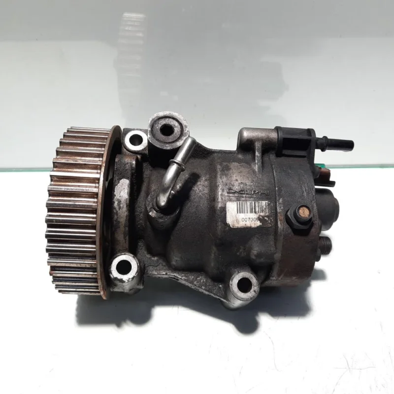 Pompa inalta presiune, cod 8200707450B, 8200057225, Dacia Sandero , 1.5 DCI, K9K830 Preț mic