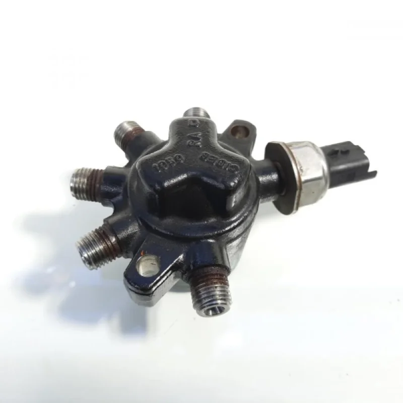 Rampa injectoare, cod 8200057232, Renault Megane 2, 1.5 dci, K9K722 (id:395285) Mai ieftin