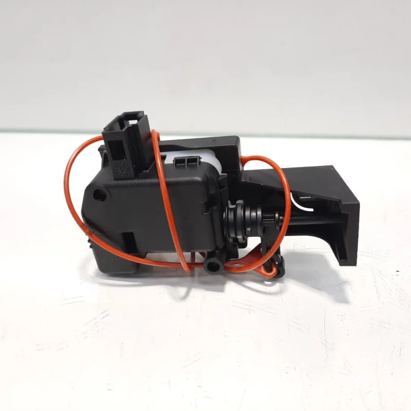 Motoras rezervor, cod A2048200072, Mercedes Clasa E (W212) Ofertă specială