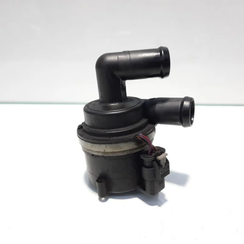 Cumpără online Pompa recirculare apa, cod 5N0965561A, Audi A5 Cabriolet (8F7), 2.0 TDI, CAHB