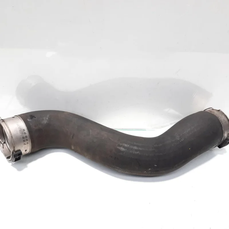 Nu rata Furtun intercooler Mercedes Clasa E (W212) 2.2 cdi, OM651924 (pr:110747)