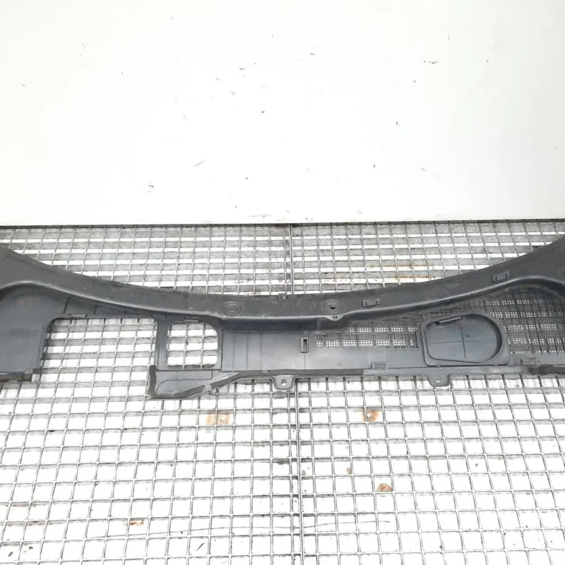 Preț redus Grila stergatoare, cod 6H52-4105-BE, Land Rover Freelander 2 (FA) (id:457075)