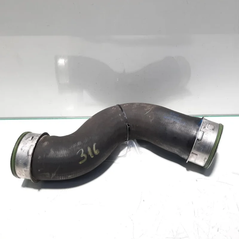 Cumpără acum Furtun intercooler, cod 1K0145832E, Seat Toledo 3 (5P2) 2.0 tdi, BKD (id:456712)