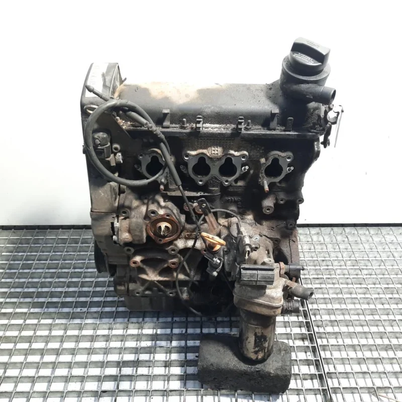 Transport gratuit Motor, Vw Golf 4 (1J1) 2.0 BENZ, cod AQY (pr:111745)