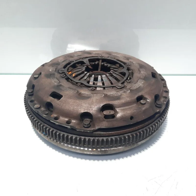 Volanta masa dubla cu placa presiune, Vw Passat Variant (3C5), 2.0 tdi, BKP, 6 viteze manuala (id:454847) Expediere rapidă