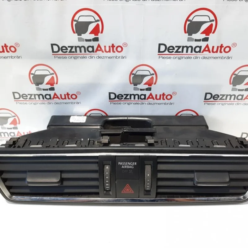 Retur ușor Grila aer bord centrala, Skoda Rapid (NH3) cod 5JA820951B (id:426812)