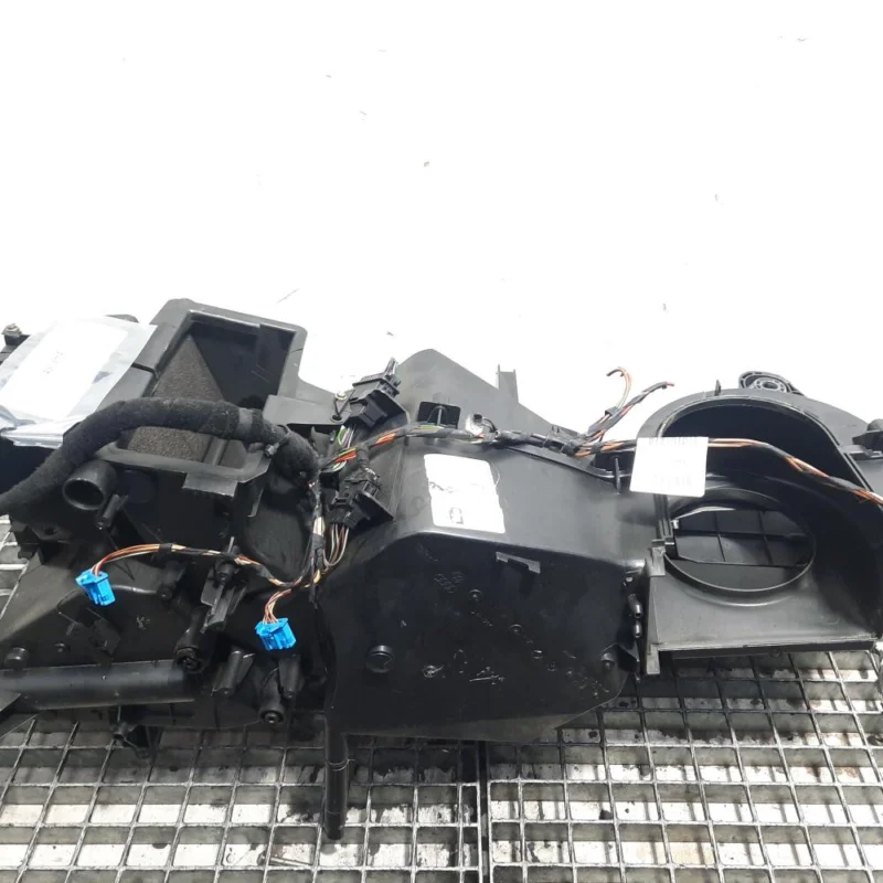 Carcasa aeroterma bord, Vw Golf 4 (1J1) [Fabr 1997-2004] 1J1820003BJ (id:450664) Doar azi