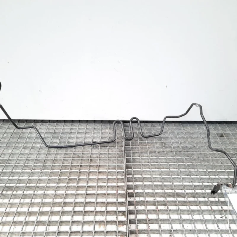 Conducta racire ulei, Mercedes Clasa C T-Model (S203) [Fabr 2001-2007] 2.7cdi Preț redus