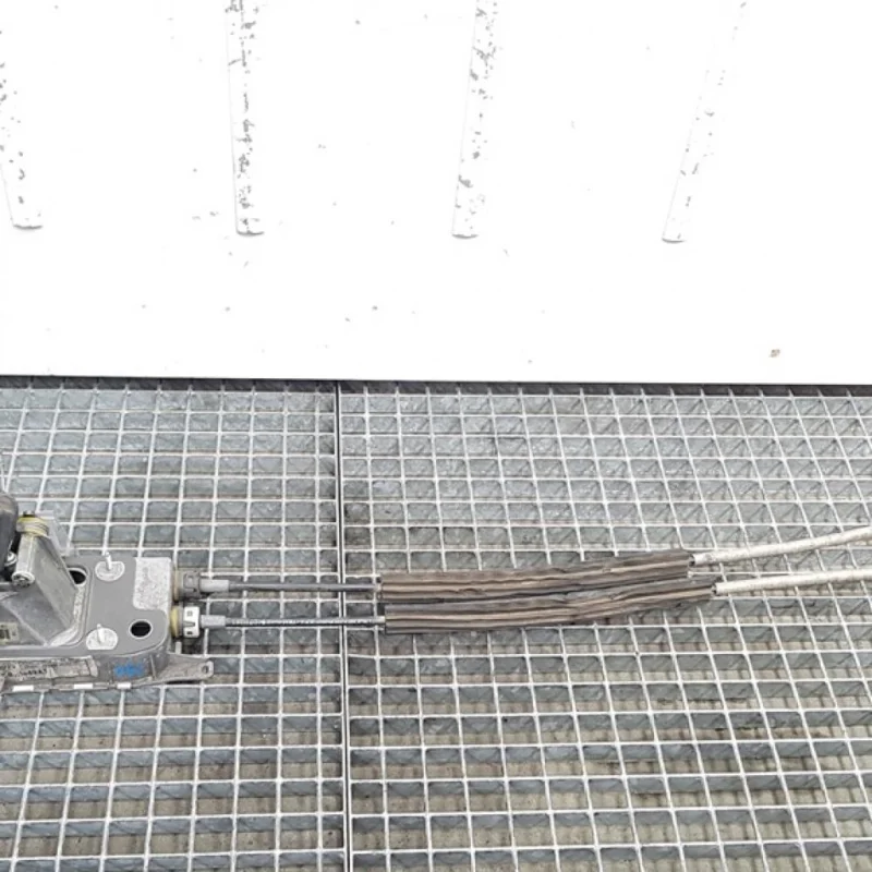 Reducere de preț Timonerie, Seat Altea XL (5P5, 5P8) [Fabr 2006-2015] 2.0 tdi, BKD, 1K0711061A, 6 vit man