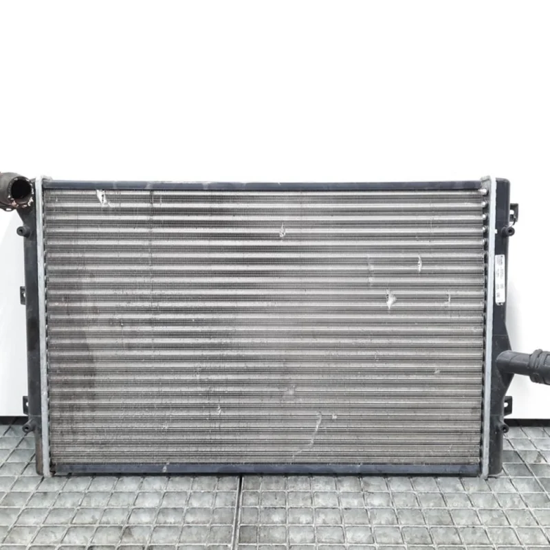 Plată securizată Radiator racire apa, Vw Golf 5 Variant (1K5) [Fabr 2007-2009] 2.0 tdi, CBDB (id:426073)