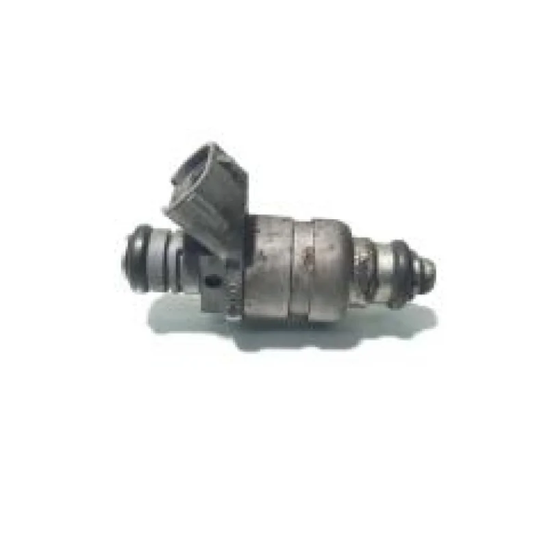 Vezi acum Injector, Audi A3 (8P1) [Fabr 2003-2012] 1.6 B, BSE, 06A906031BT (id:410970)