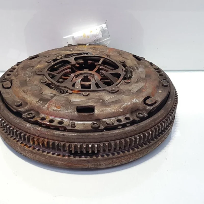 Volanta masa dubla cu placa presiune, Audi A3 (8P1) [Fabr 2003-2012] 2.0 fsi, BLR, 6 vit man (id:410447) Chilipir