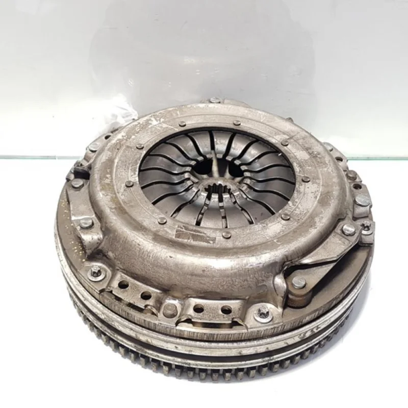 Ofertă exclusivă Volanta masa dubla cu placa presiune, Toyota Yaris (P13), 1.4 d, 1ND