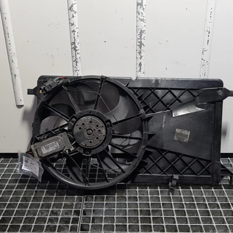 Electroventilator cu releu, Volvo V50, 1.6 diesel, D4164T, 3M5H-8C607-RG Preț mic