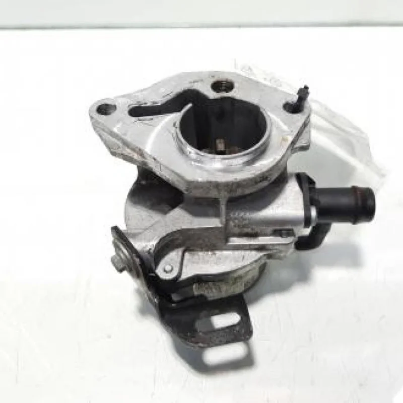 Vezi acum Pompa vacuum, cod 146505272R Renault Scenic 4, 1.5 dci, K9KF646 (id:390302)