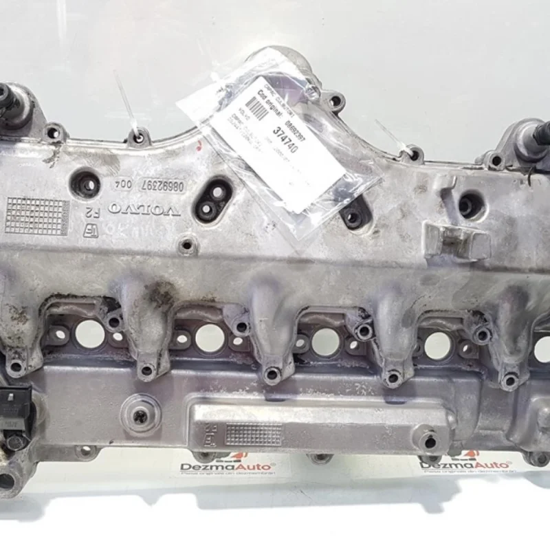Reducere extra Capac culbutori, Volvo XC70 II, 2.4 diesel, D5244T, 08692397