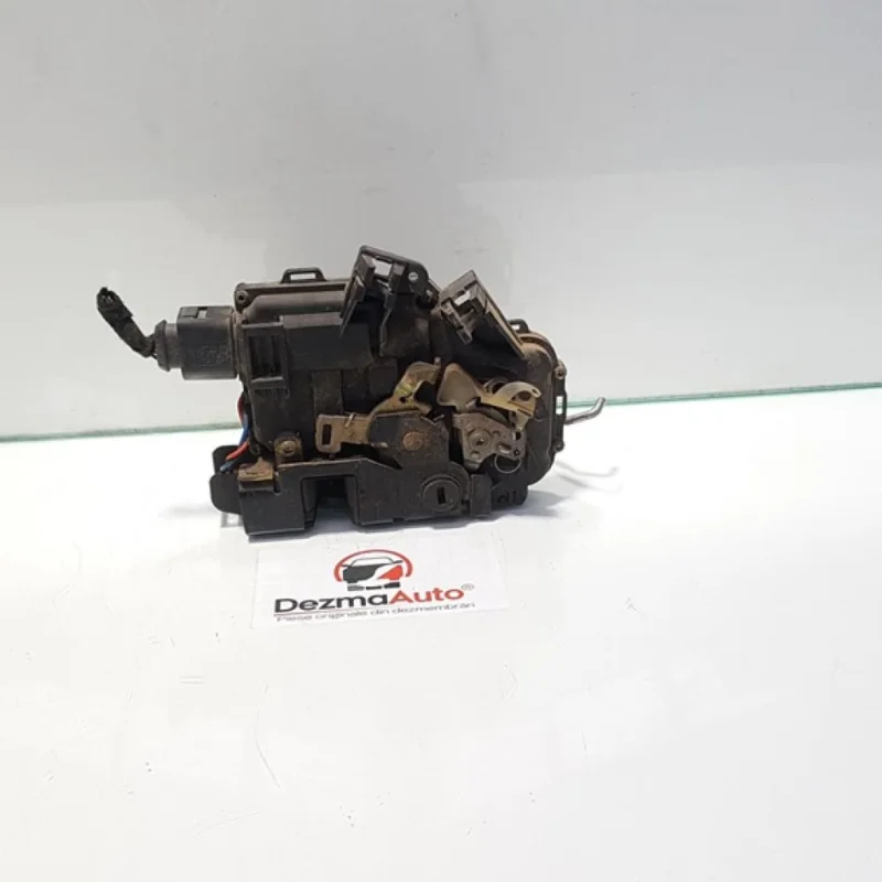 Ieftin Broasca dreapta spate, Audi A6 Allroad (4BH, C5) 4B0839016B (id:393937)