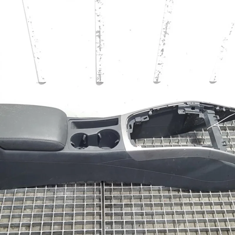 Preț redus Cotiera, Audi A4 (8K2, B8) cod 8K0863244A