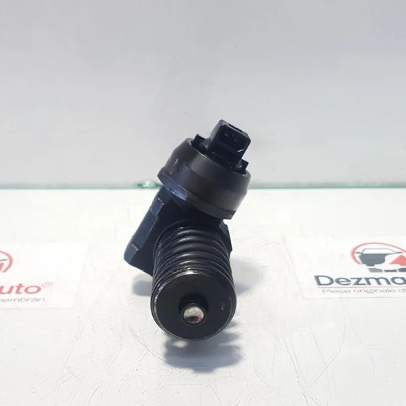 Injector, Skoda Fabia 2 Combi (5J, 545) 1.4 tdi, BMS, cod 038130080CX Noutate