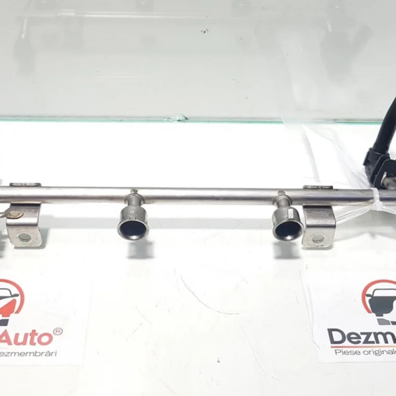 Rampa injectoare, Opel Astra J Combi, 1.6 benz, cod GM55573667 Popular