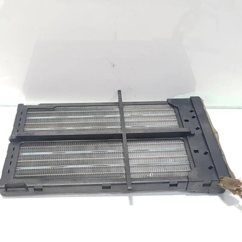 Rezistenta electrica bord, Audi A4 Avant (8K5, B8) cod 8K0819011 Super ofertă