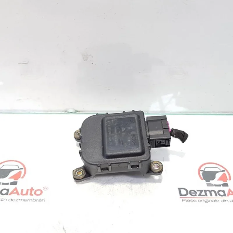 Motoras aeroterma bord, Vw Passat Variant (3B5), cod 8D1820511B Disponibil imediat